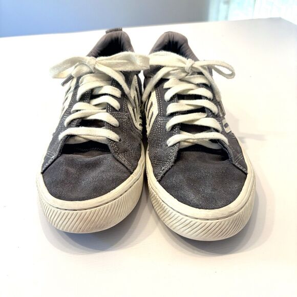 Cariuma EUC Catiba Pro Low Skate Sneakers Shoes Gray US Size Men 7.5 Women 9‎ - Picture 3 of 13